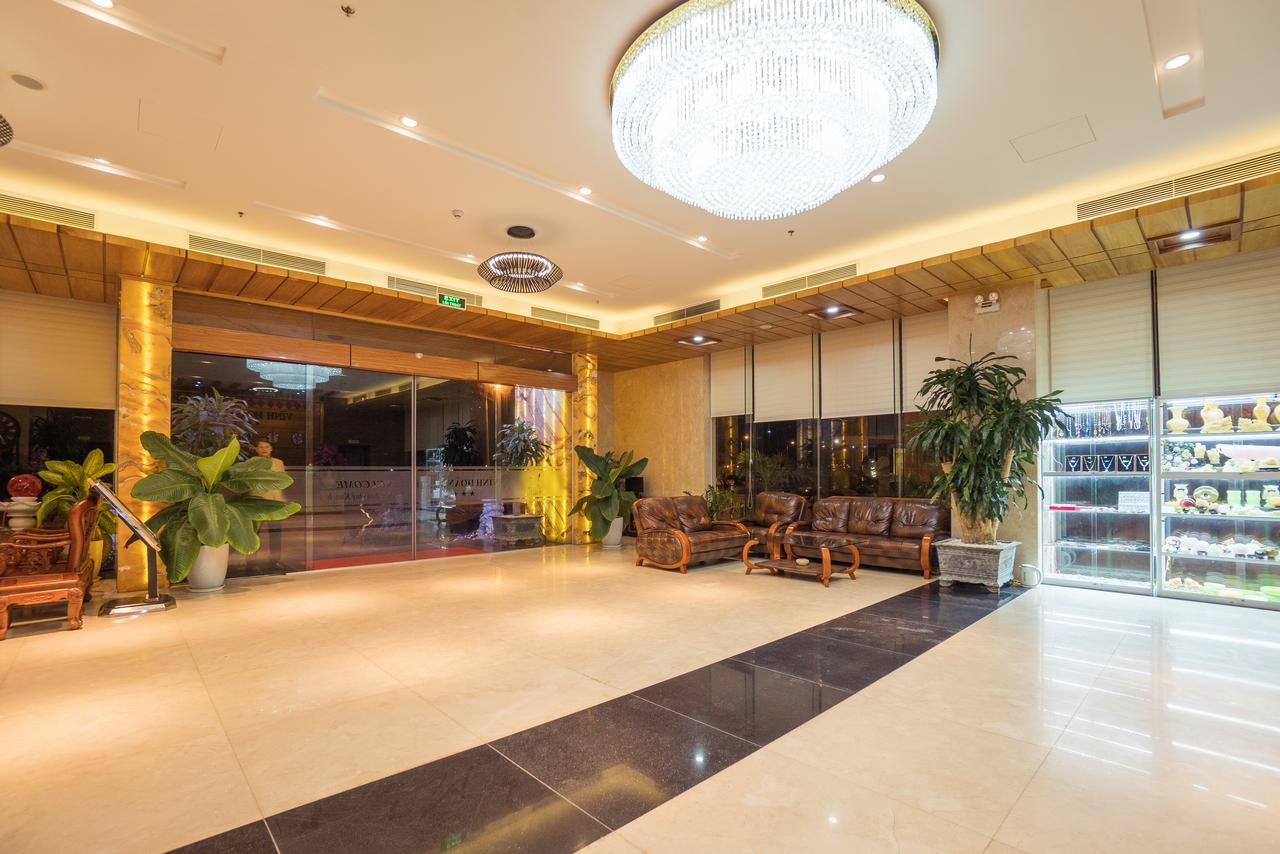 Vinh Hoang Hotel Dong Hoi Dış mekan fotoğraf